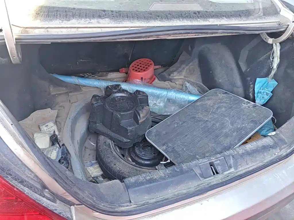 Geely Emgrand — миниатюра 19