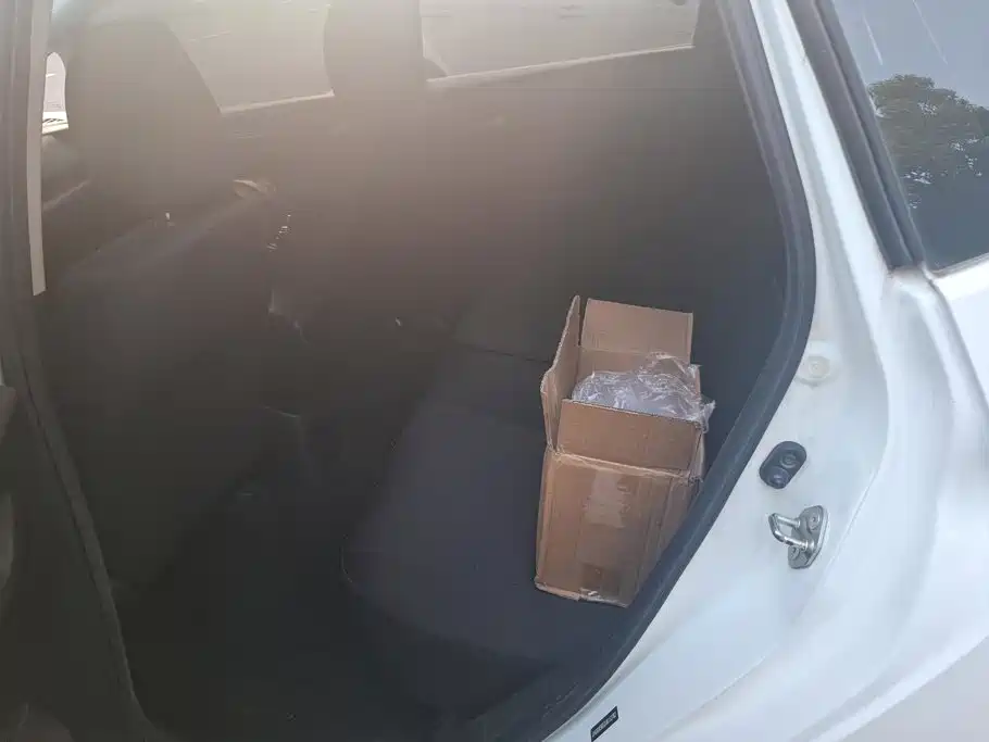 Honda Fit — миниатюра 11