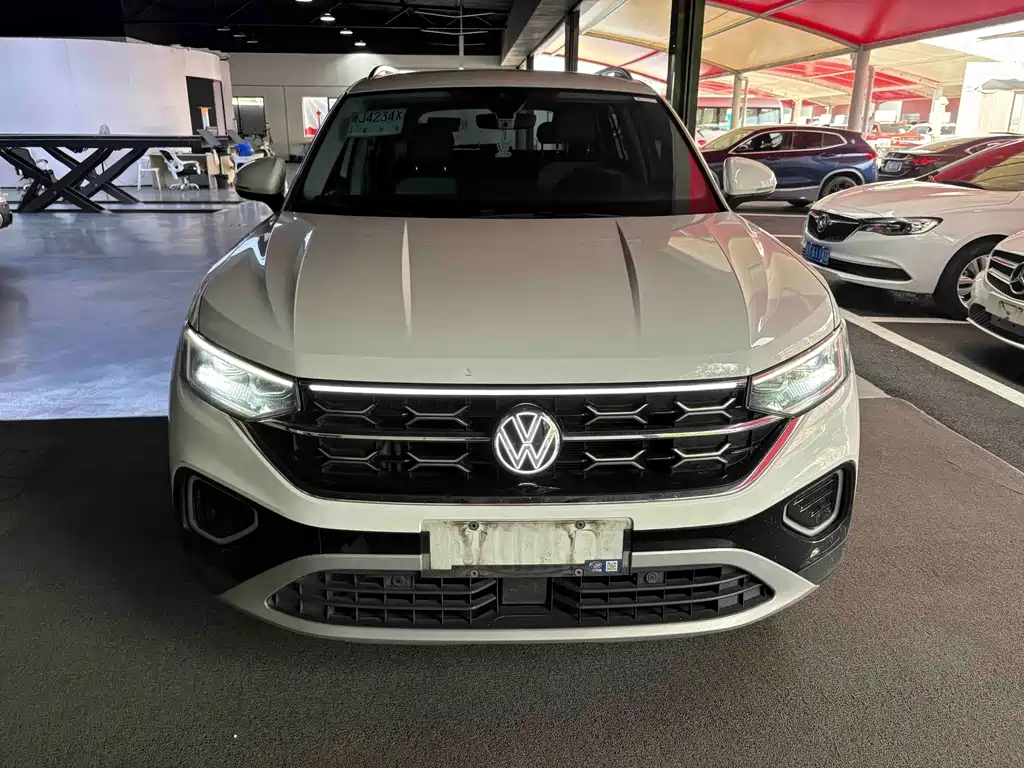 Volkswagen Tayron — миниатюра 2