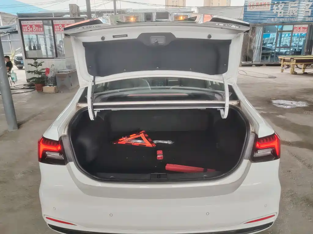 Roewe i6 MAX — фотографии объявления, Фото 13