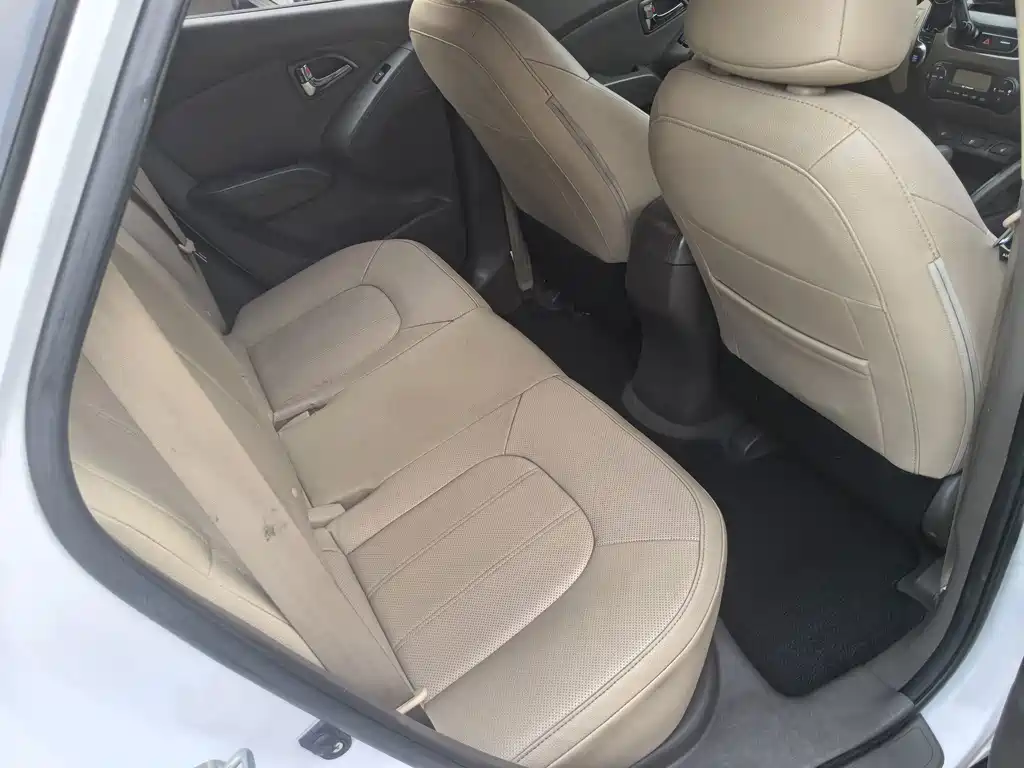 Hyundai ix35 — миниатюра 10