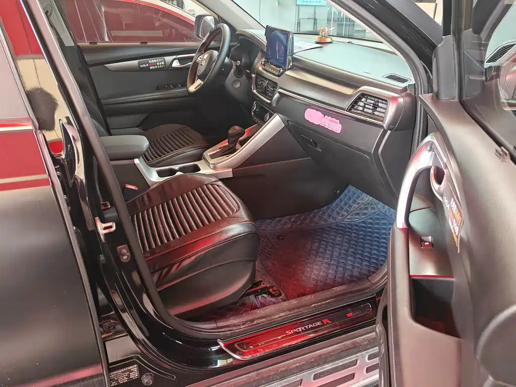 Kia Sportage — миниатюра 6