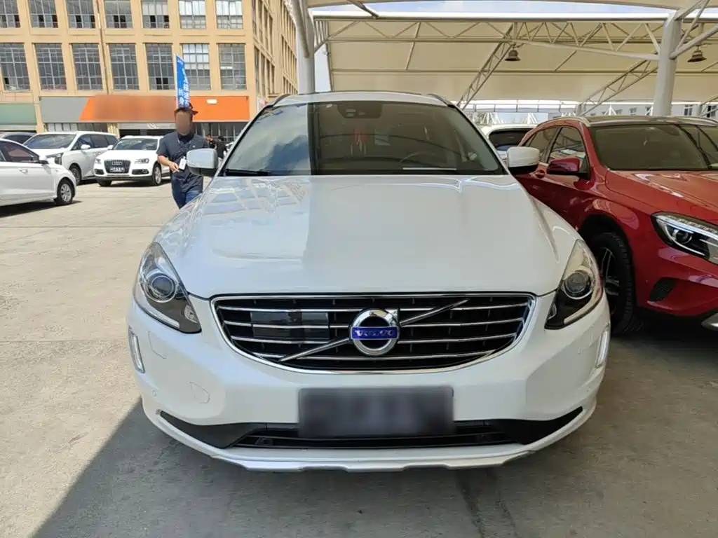 Volvo XC60 — миниатюра 3