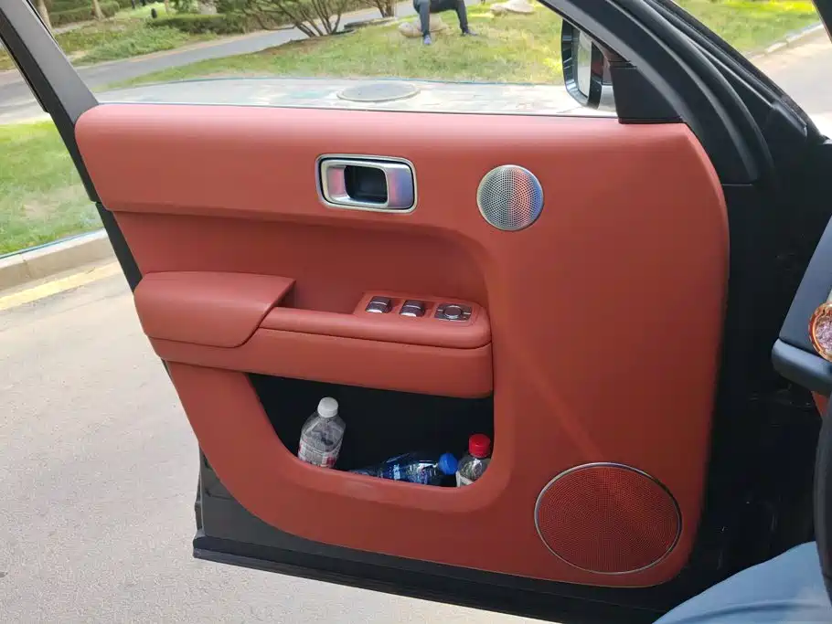 Li Auto Li L8 — миниатюра 7