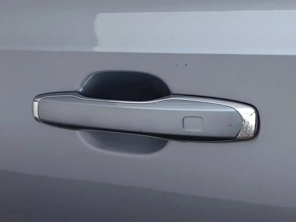Volvo S90 — миниатюра 18