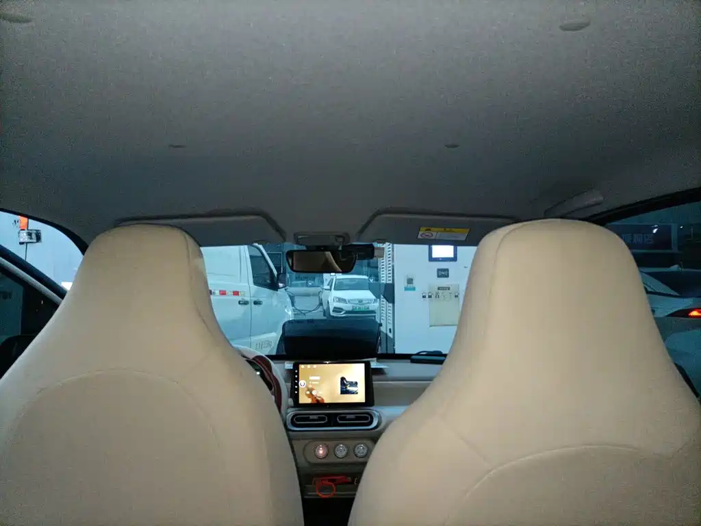Wuling MINIEV — миниатюра 14