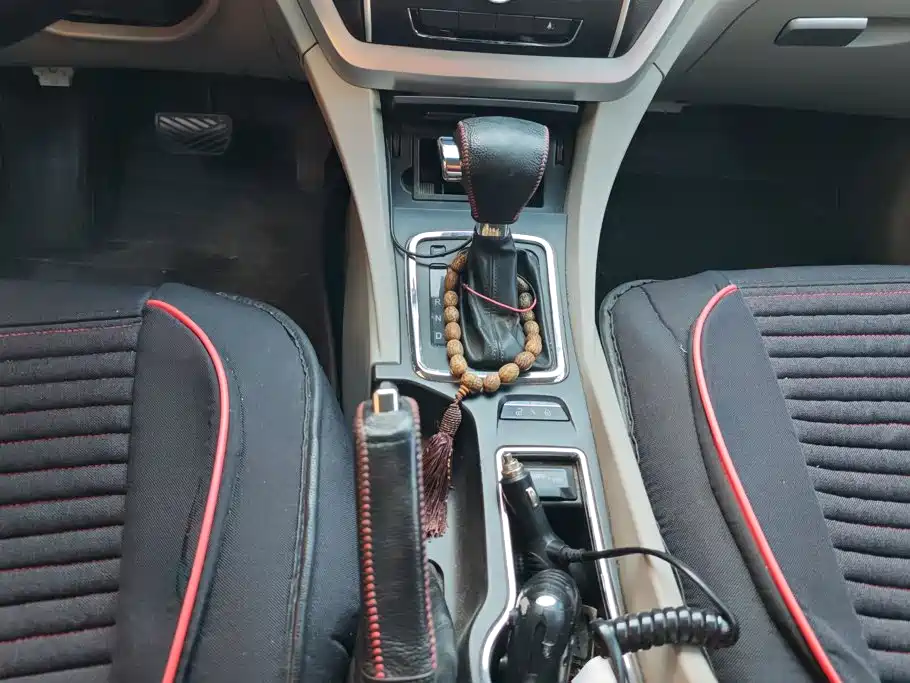 Geely Emgrand — миниатюра 16
