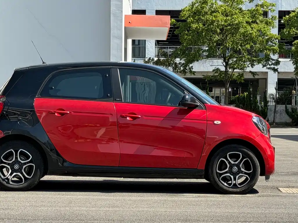 smart Smart Forfour — миниатюра 4
