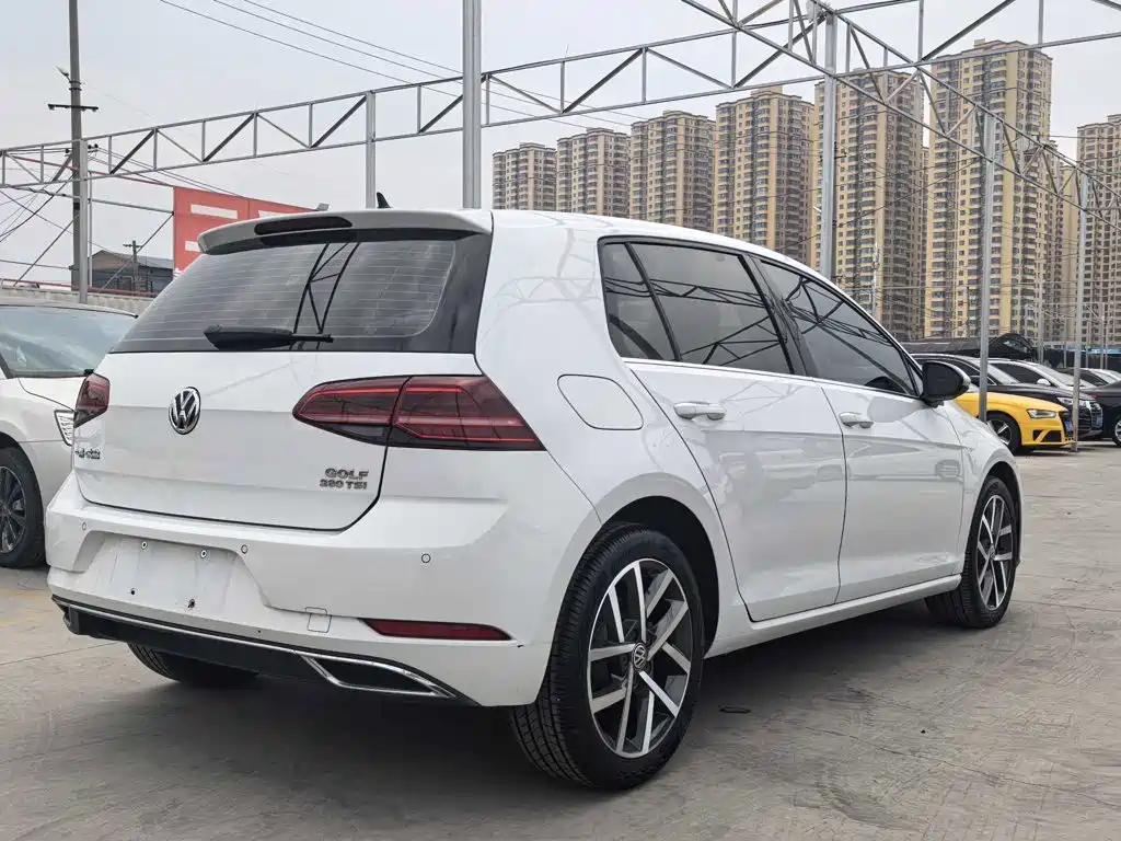 Volkswagen Golf — миниатюра 7