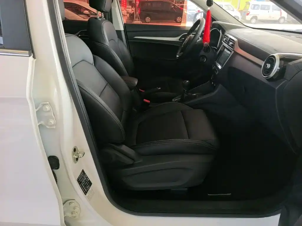 MG ZS — миниатюра 25