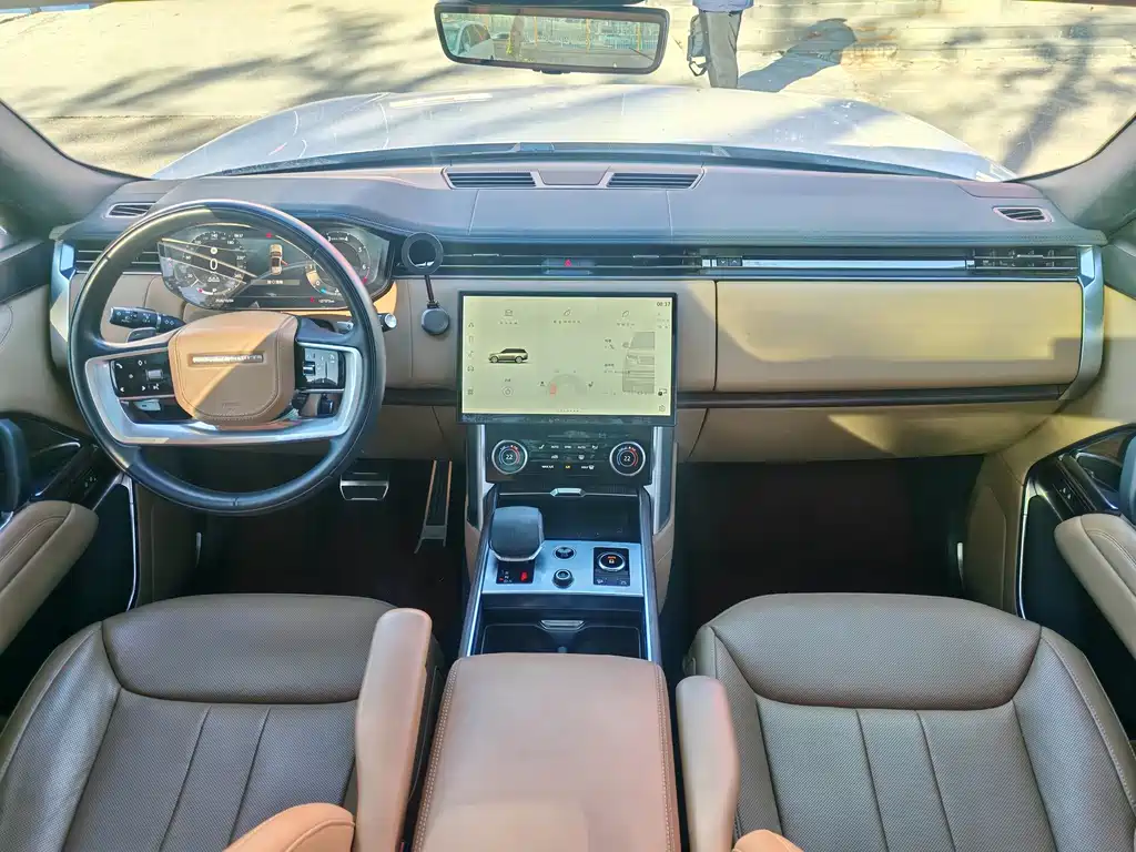 Land Rover Range Rover — миниатюра 6