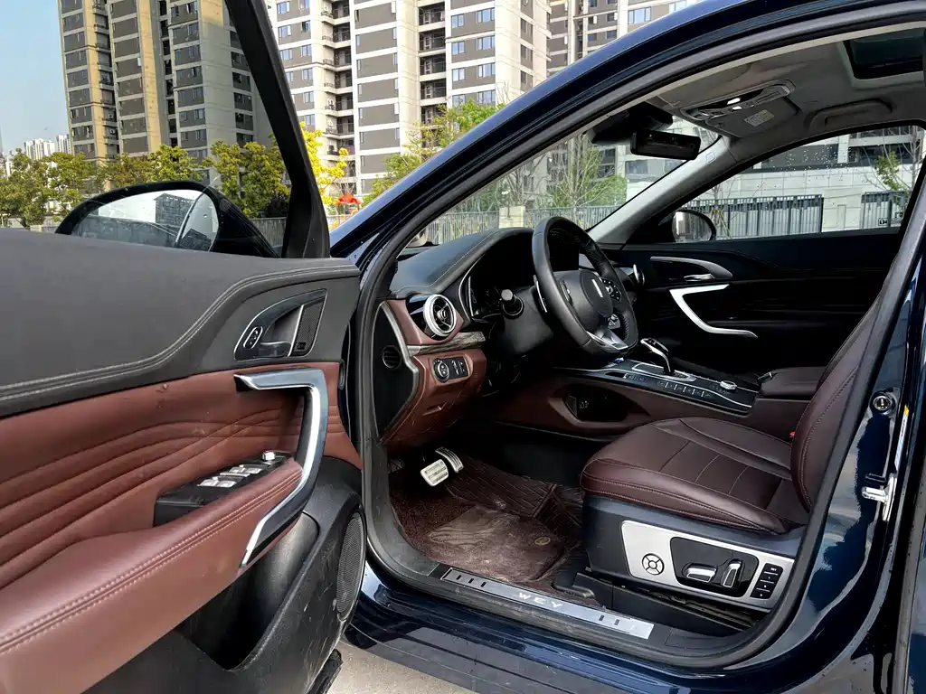 Wey Wey VV7 GT — миниатюра 4