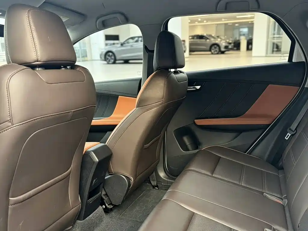 BYD e2 — миниатюра 9