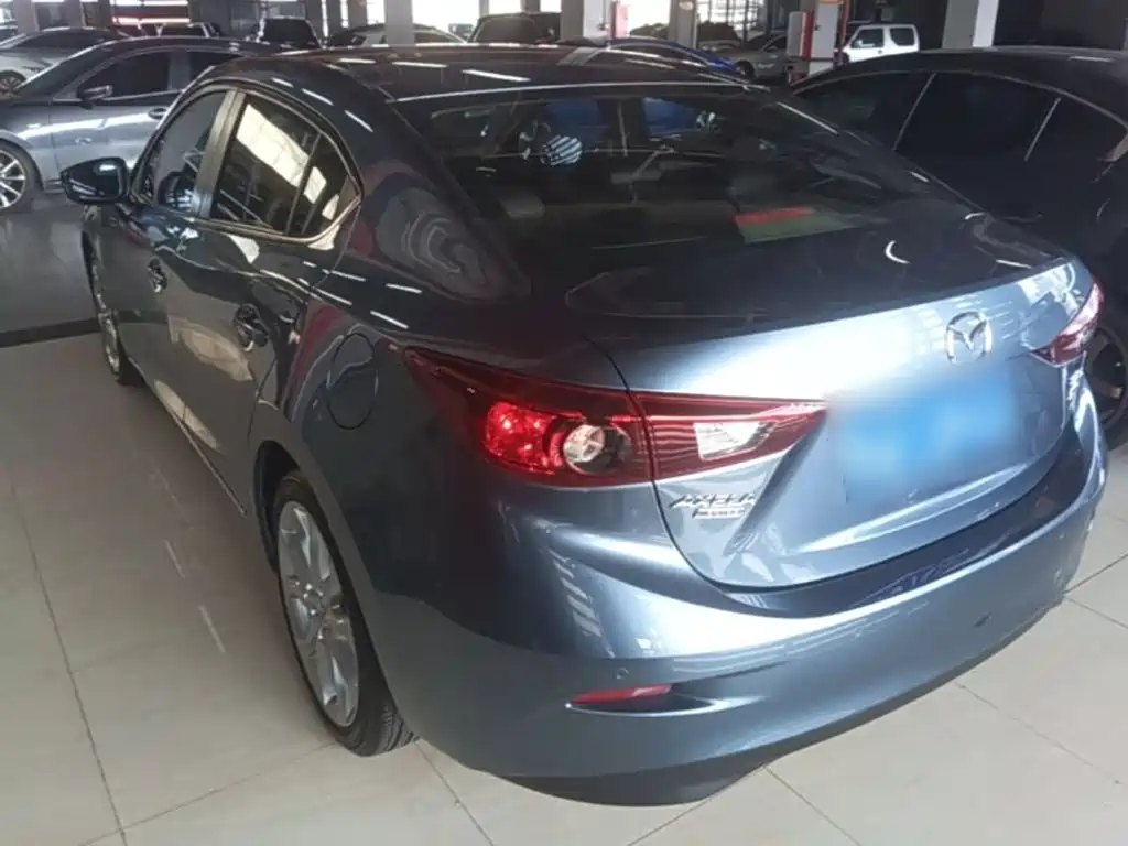 Mazda 3 Axela — миниатюра 5