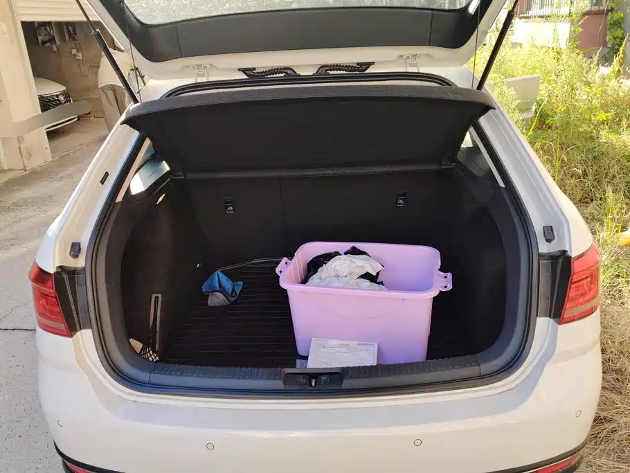 Volkswagen Cross Lavida — миниатюра 4