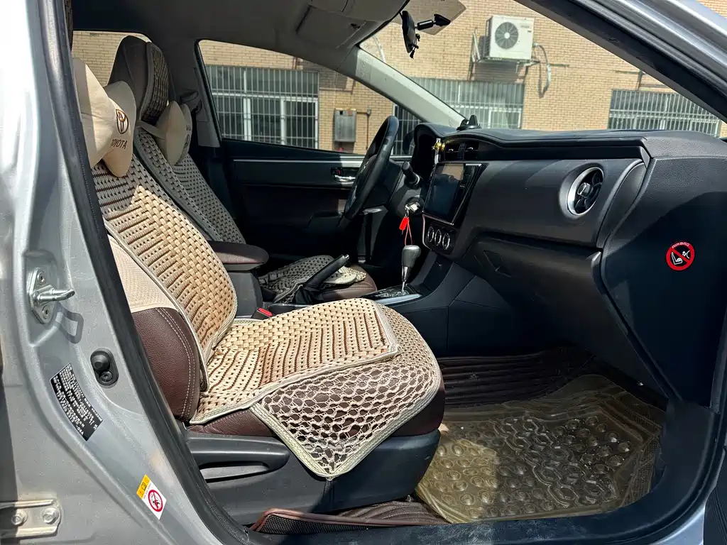 Toyota Corolla — миниатюра 13