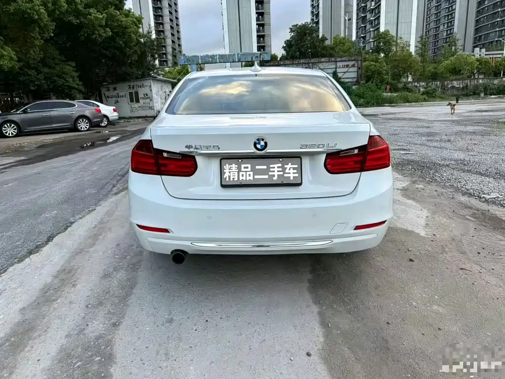 BMW 3 Series — миниатюра 10