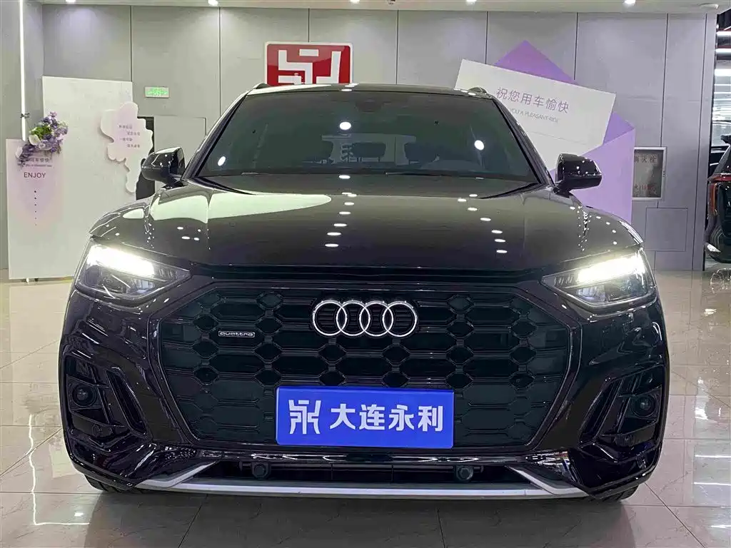 Audi Q5L — миниатюра 2