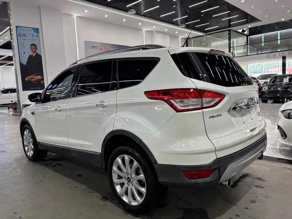 Ford Kuga — миниатюра 6