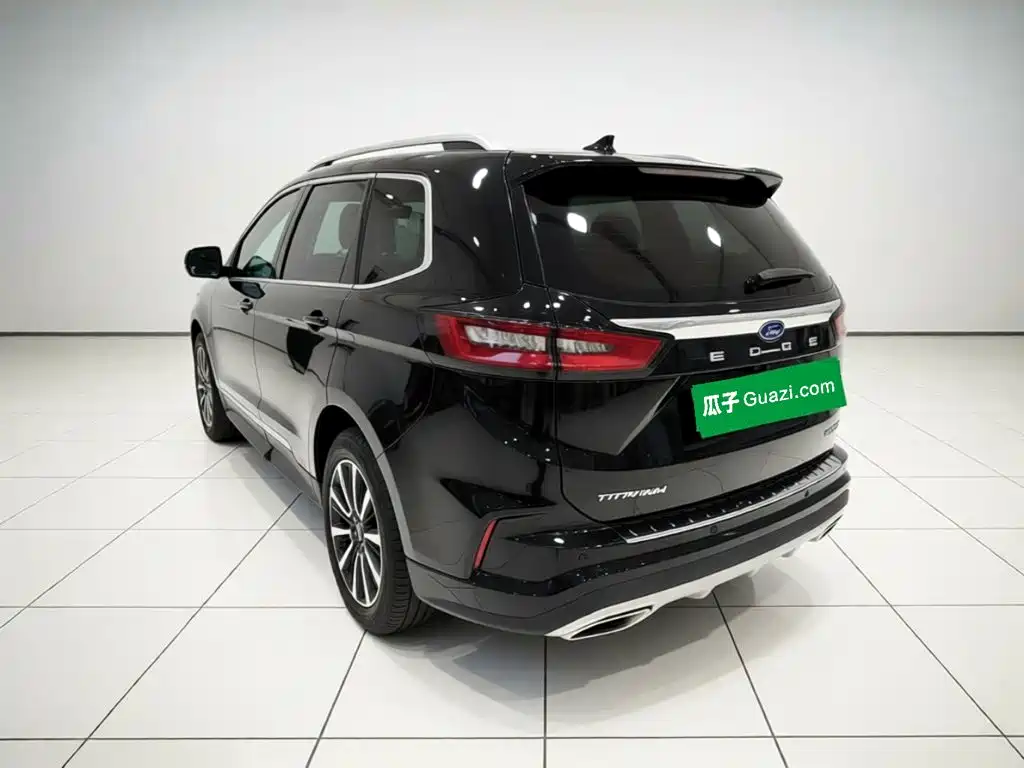 Ford Edge — миниатюра 4