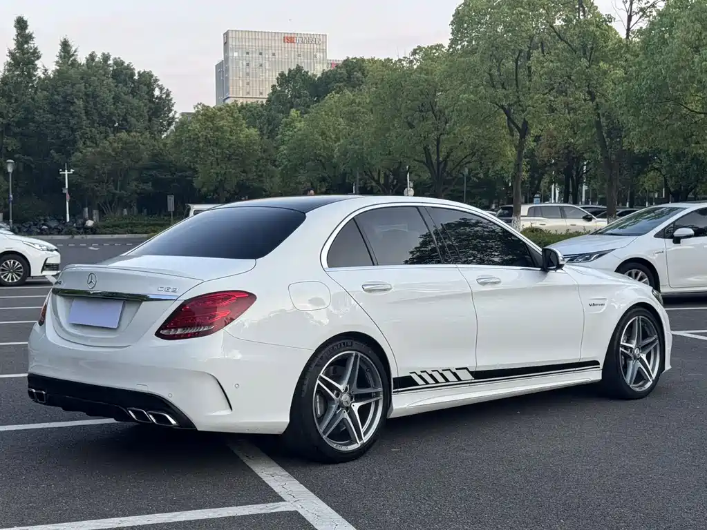 Mercedes-Benz C-Class AMG — миниатюра 3