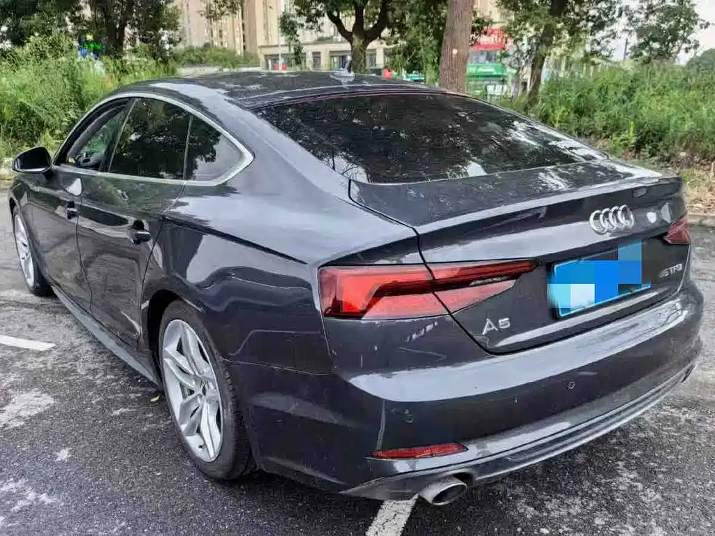 Audi A5 (Import) — миниатюра 3