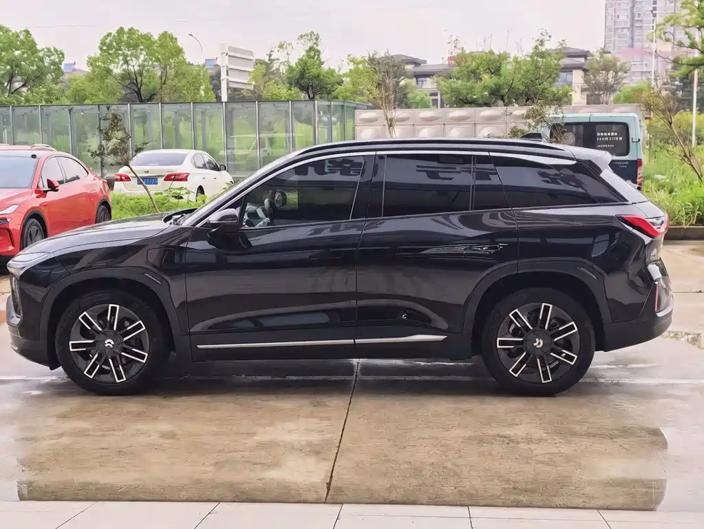 NIO ES6 — миниатюра 3