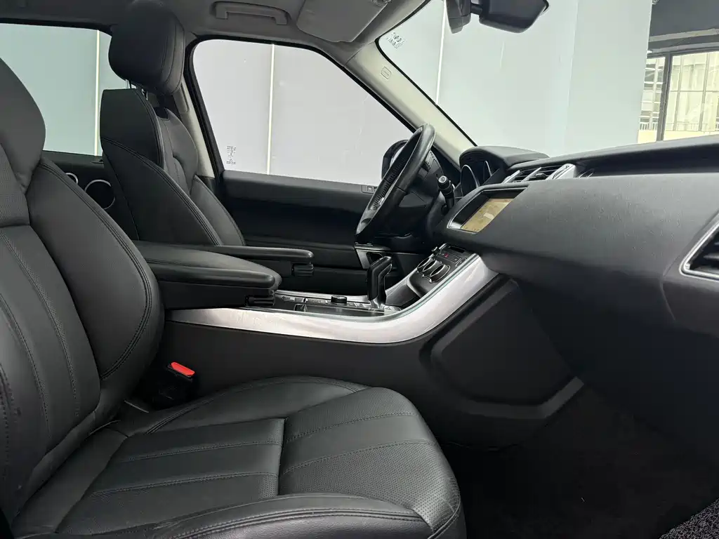 Land Rover Sport — миниатюра 4