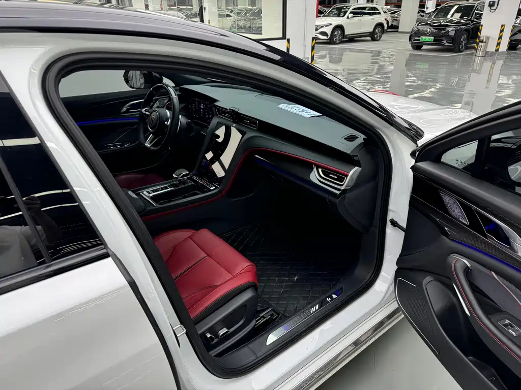Hongqi Hongqi H6 — миниатюра 11