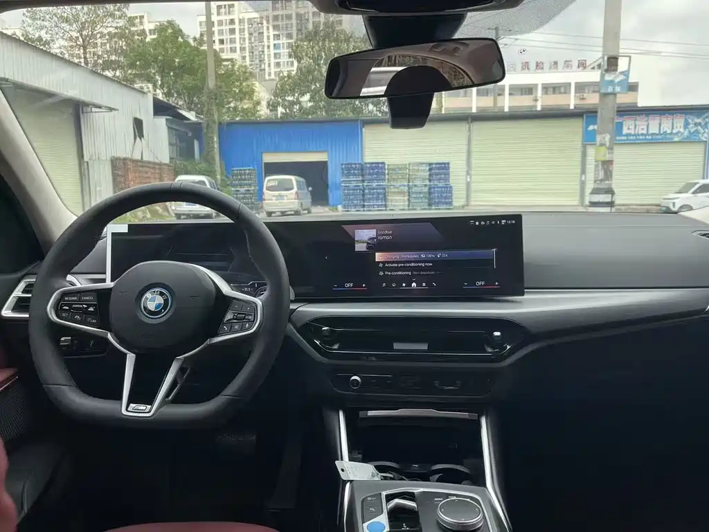 BMW i3 — миниатюра 5