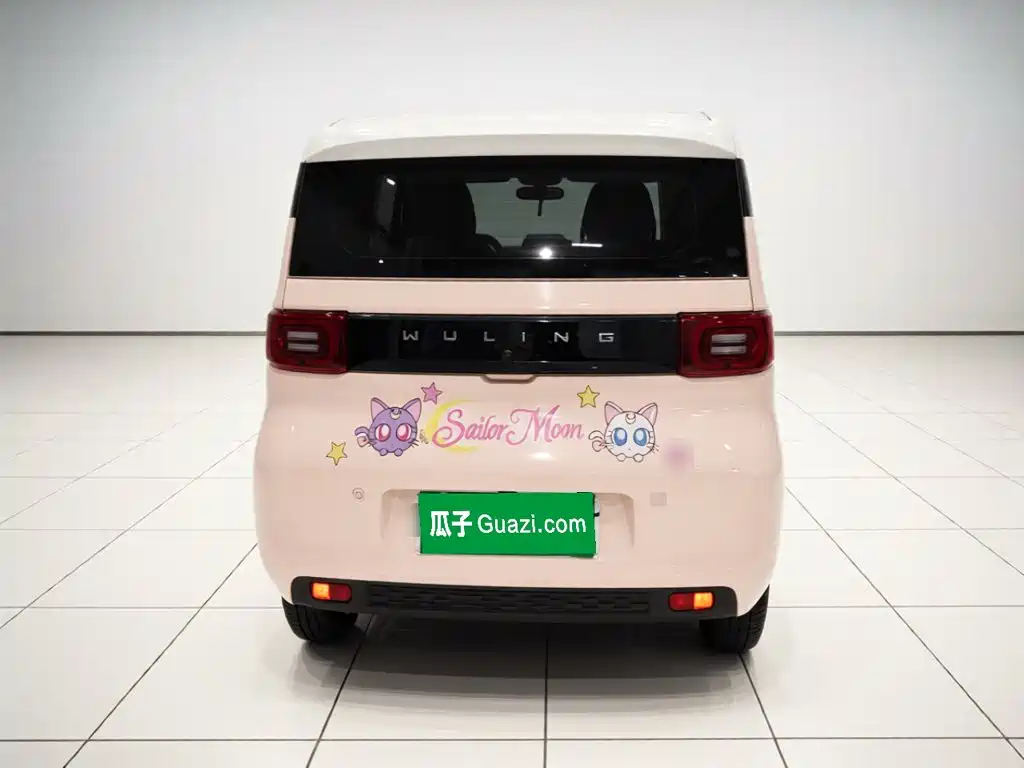 Wuling MINIEV — миниатюра 3