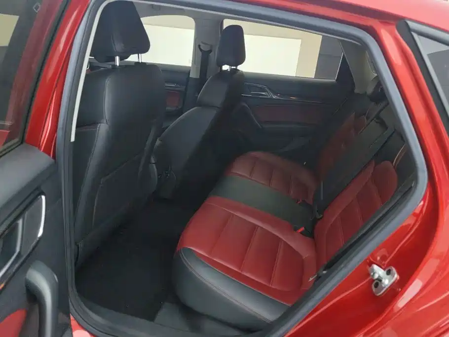 MG MG6 — миниатюра 11