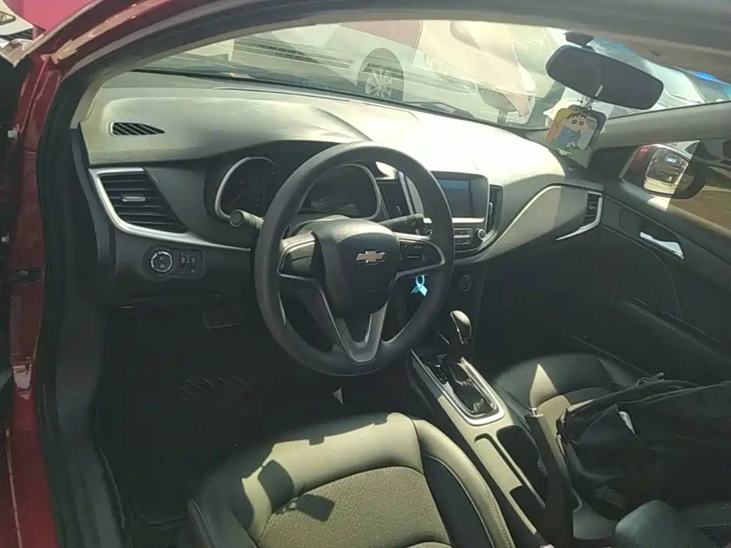 Chevrolet Cavalier — миниатюра 10