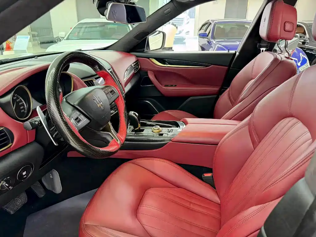 Maserati Levante — миниатюра 5