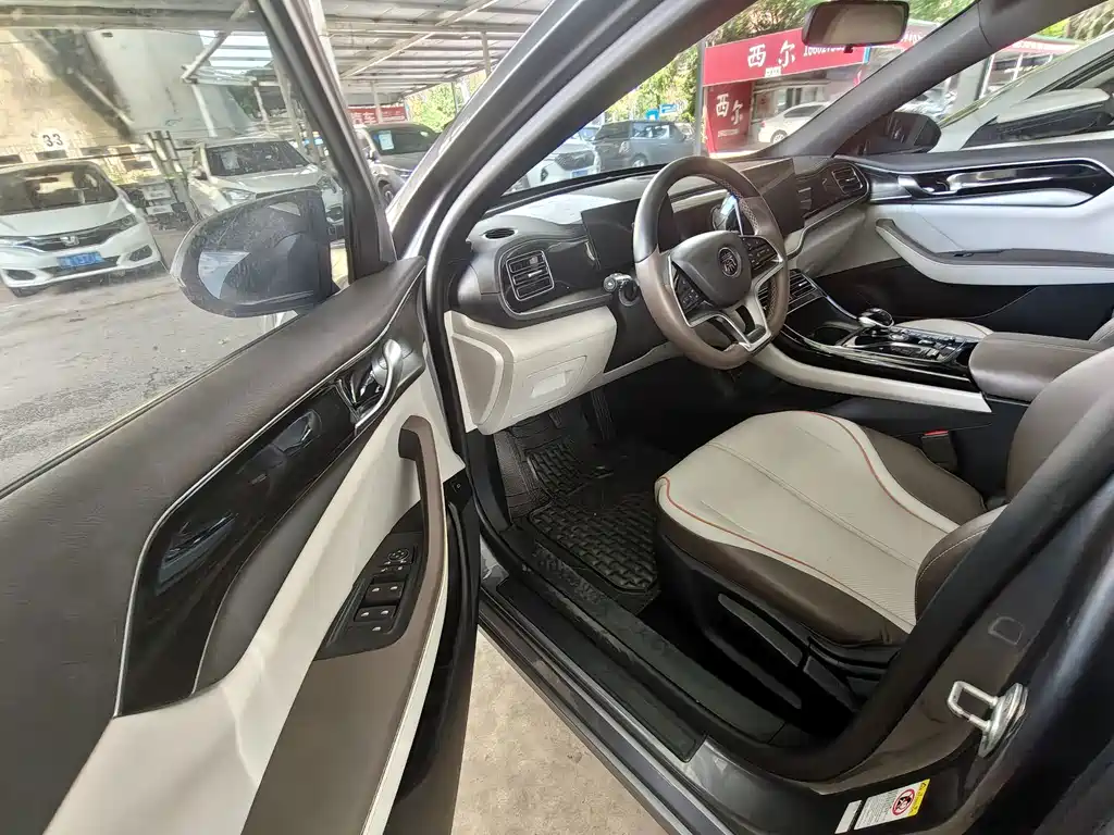 BYD Qin PLUS — миниатюра 5