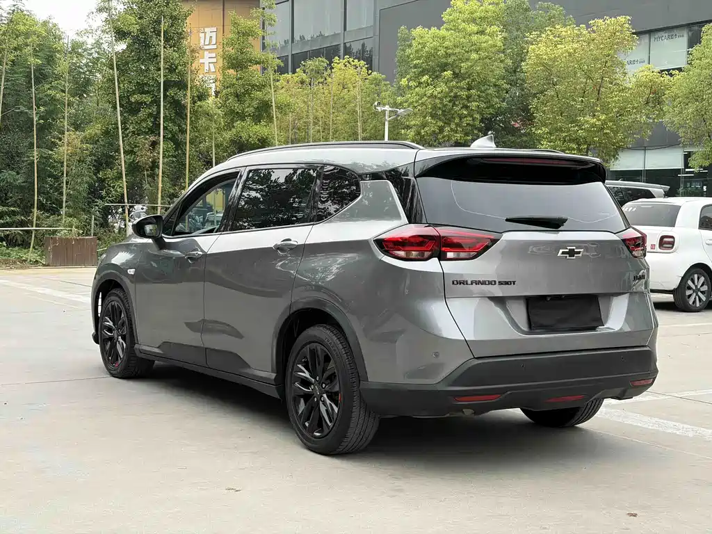 Chevrolet Volando — миниатюра 16