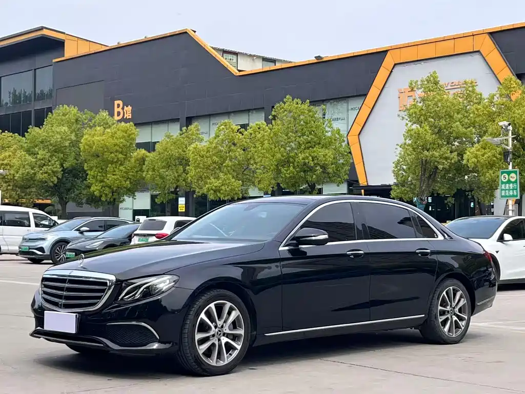 Mercedes-Benz E-Class 2019