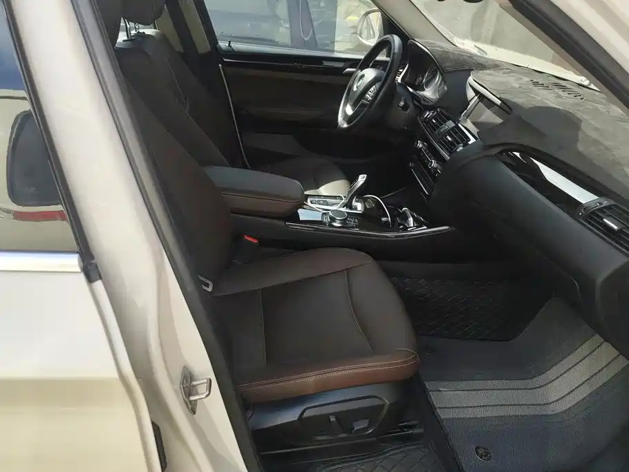 BMW X3 (Import) — миниатюра 8