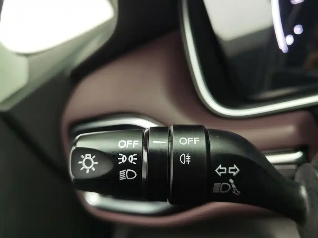 GAC Motor Trumpchi M6 — миниатюра 21
