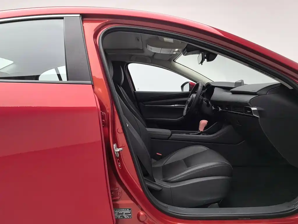Mazda 3 Axela — миниатюра 23
