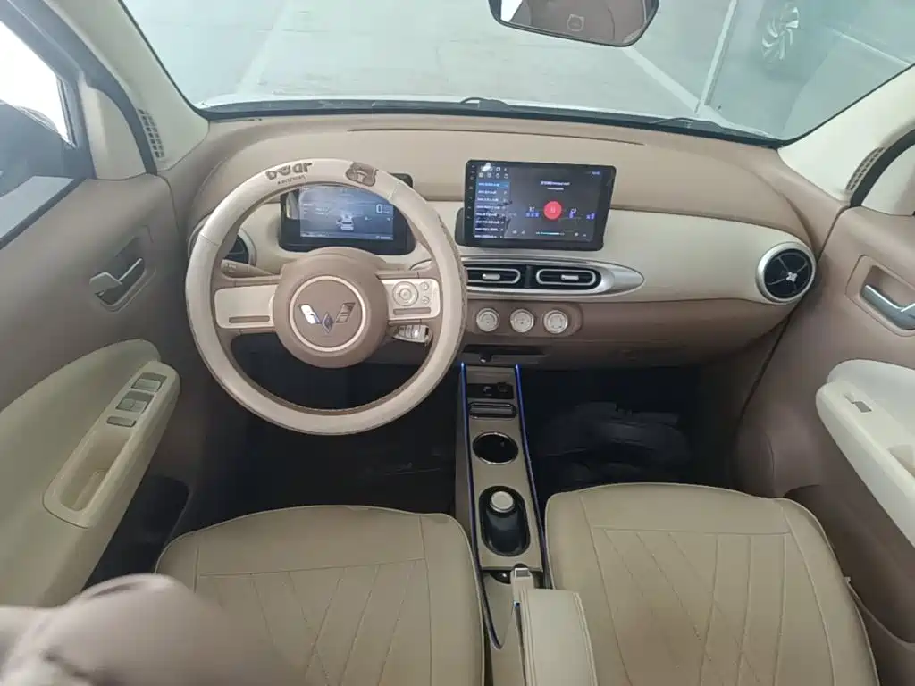 Wuling MINIEV — миниатюра 10