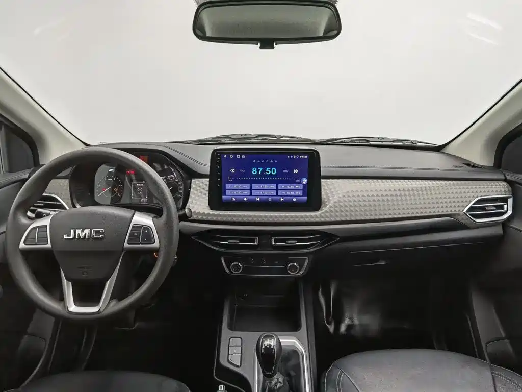 JMC Baodian — миниатюра 5
