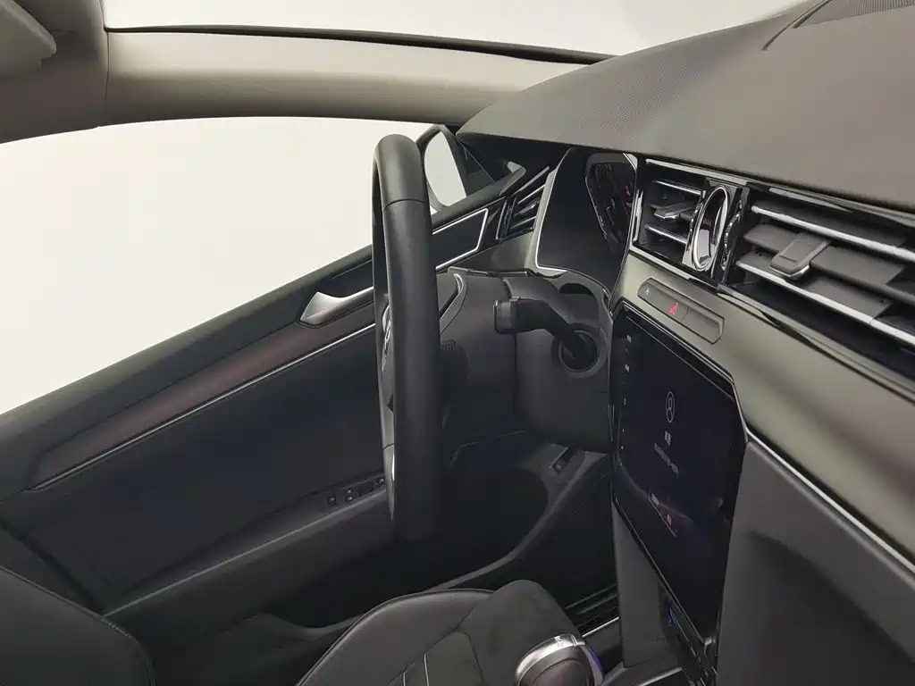 Volkswagen Magotan — миниатюра 22
