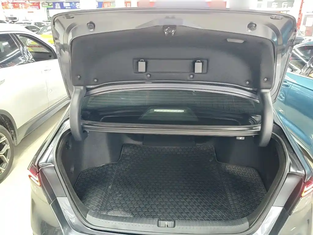 Honda Accord — миниатюра 19