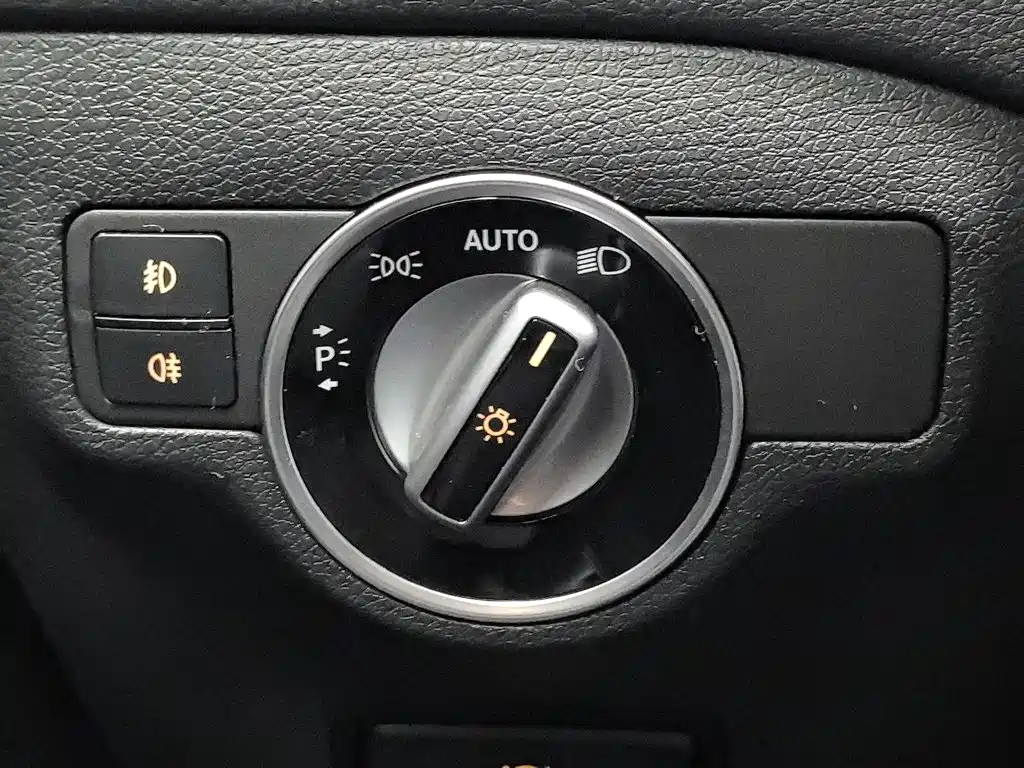 Mercedes-Benz GLA — миниатюра 21