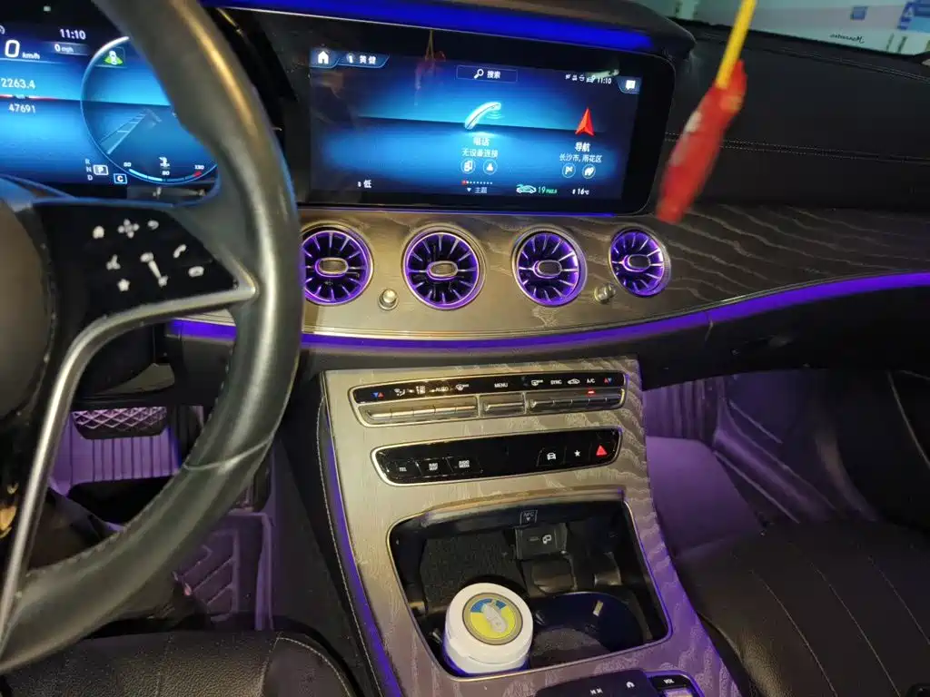 Mercedes-Benz E-Class — миниатюра 9