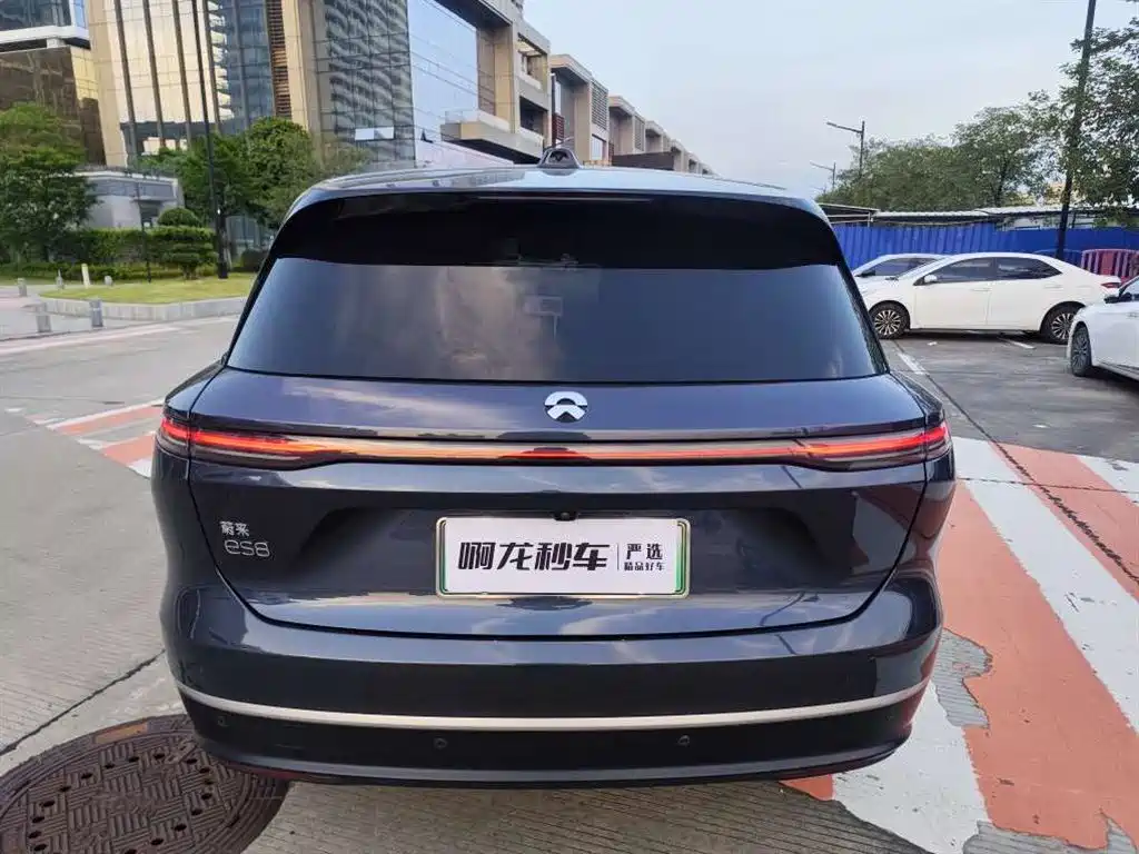 NIO ES8 — миниатюра 4