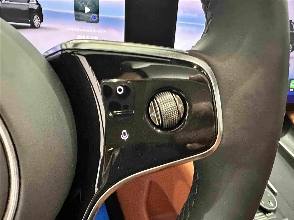 AITO AITO M8 — миниатюра 10