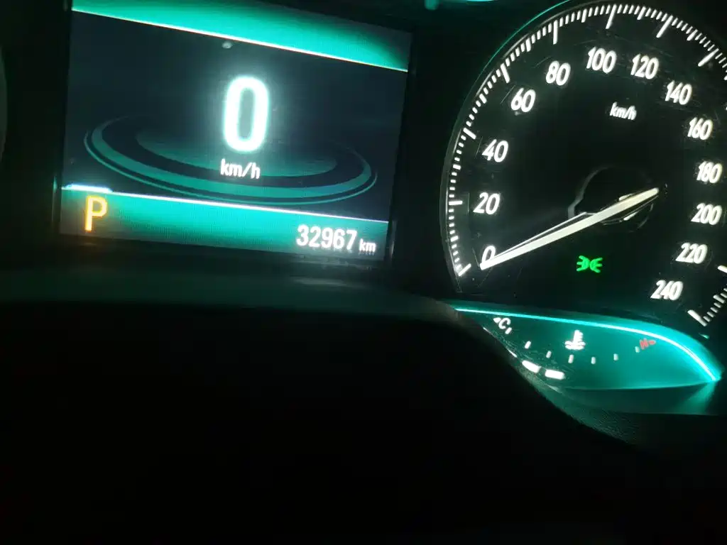 Buick Excelle — миниатюра 8