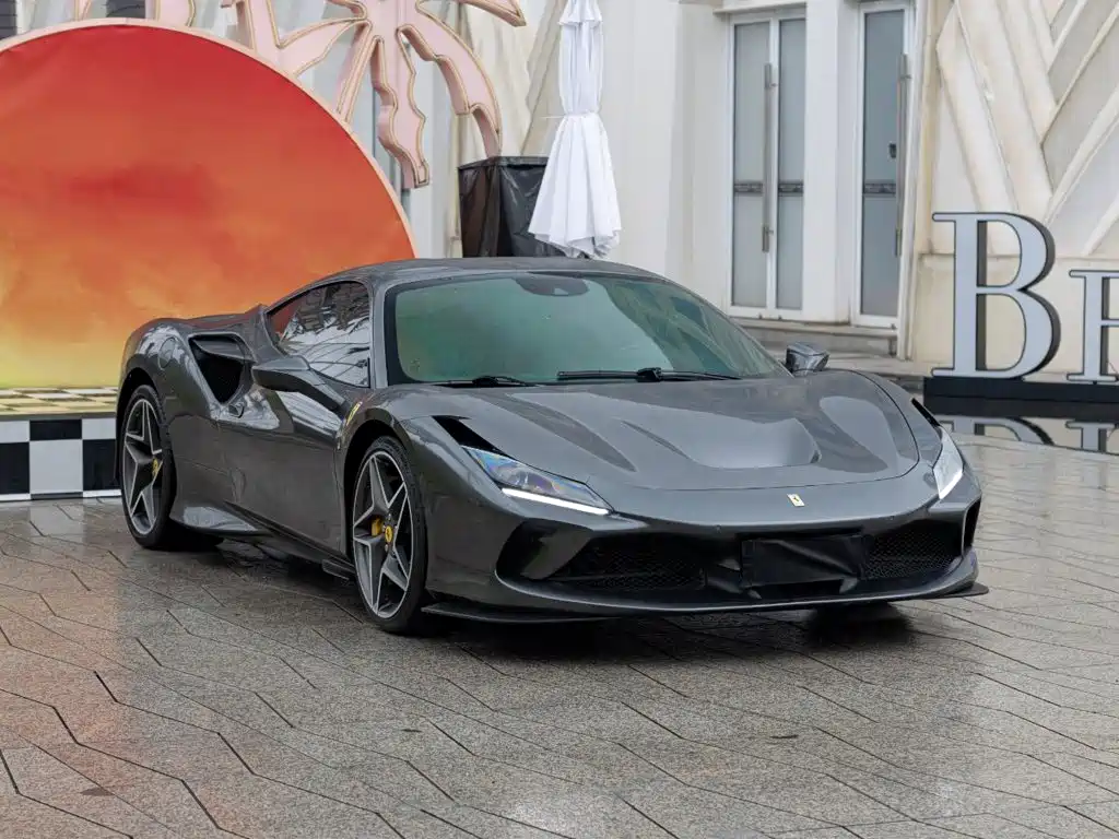 Ferrari F8 — миниатюра 3
